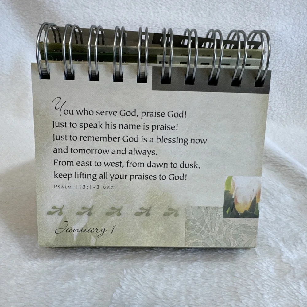 DaySpring Promises & Blessings Perpetual Flip Calendar Scripture Verses DS 16766